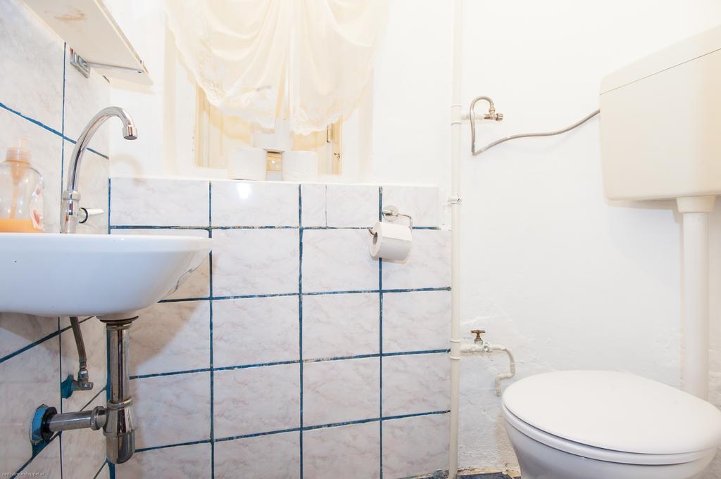 Royal Resort Apartments Urania Wien Rum bild