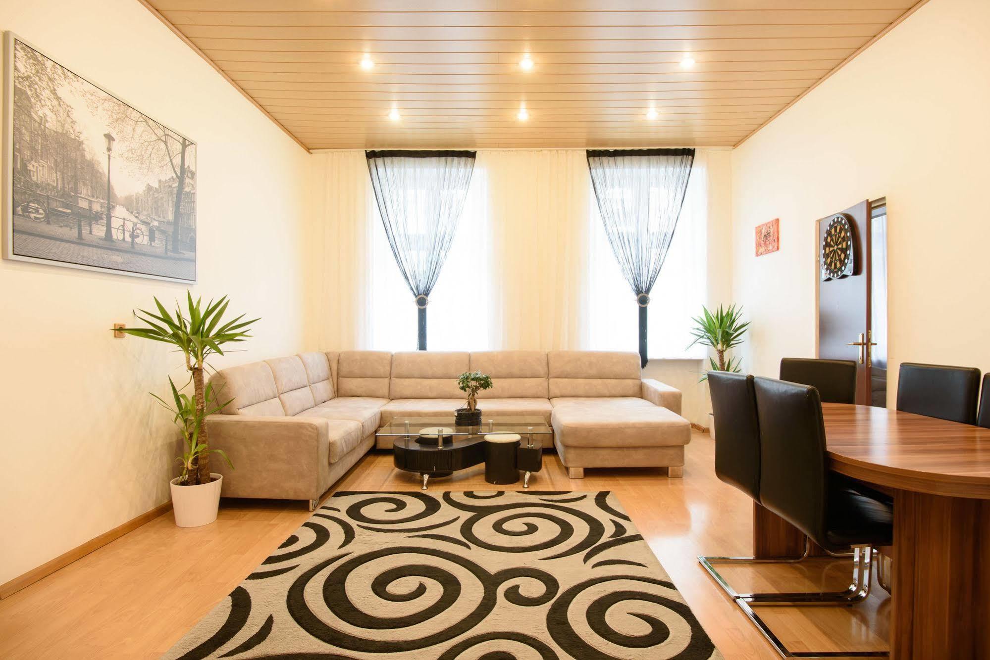 Royal Resort Apartments Urania Wien Exteriör bild